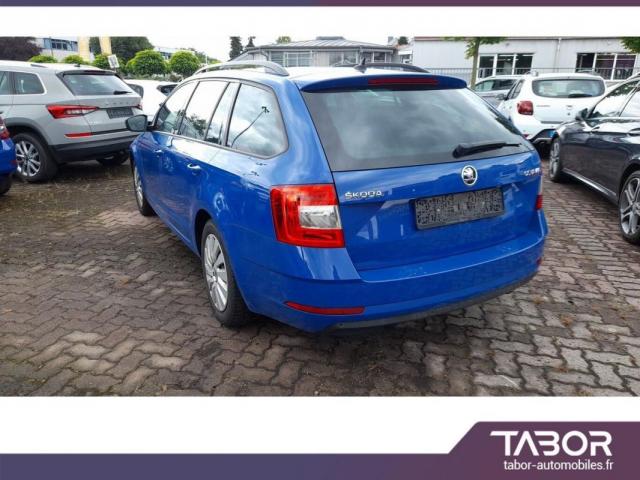 Skoda Octavia image 6