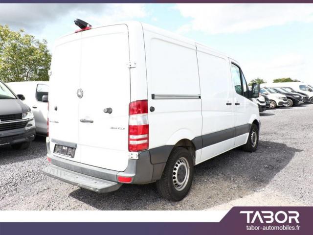 Mercedes Benz Sprinter image 2