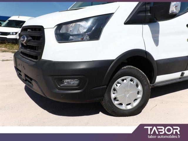 Ford Transit image 9