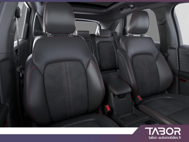 Ford Kuga image 2