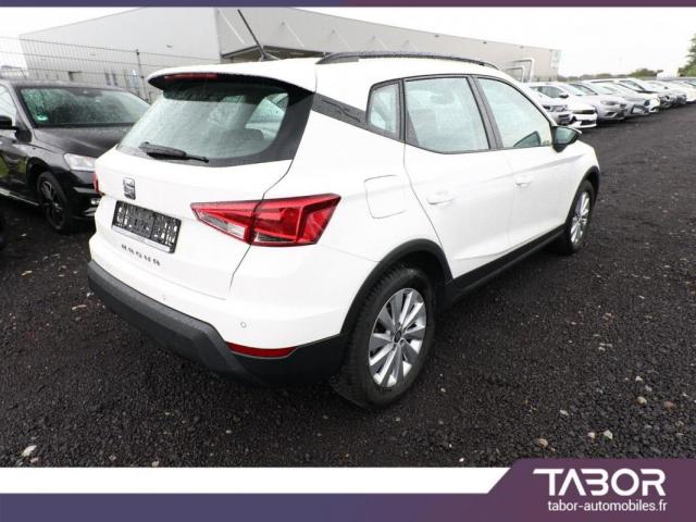 Seat Arona image 2