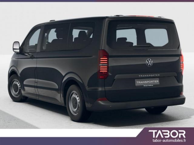 Volkswagen T7 Kombi image 4