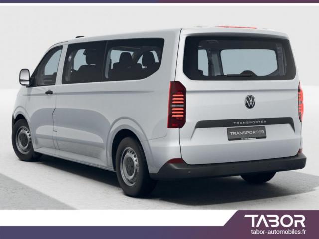 Volkswagen T7 Kombi image 9