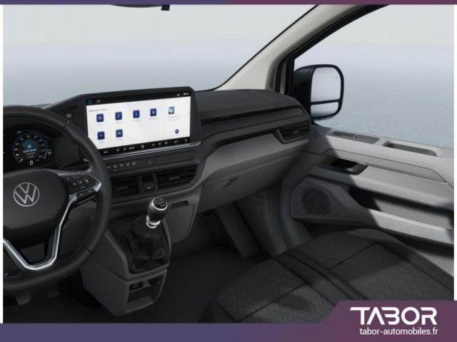 Volkswagen T7 Kombi image 7