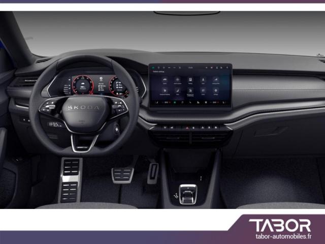 Skoda Octavia image 2