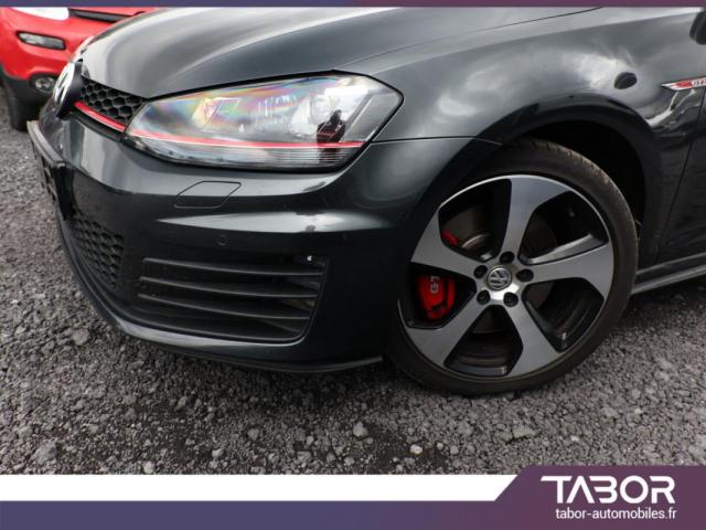 Volkswagen Golf image 2
