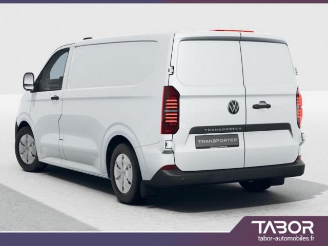 Volkswagen T7 Transporter image 6