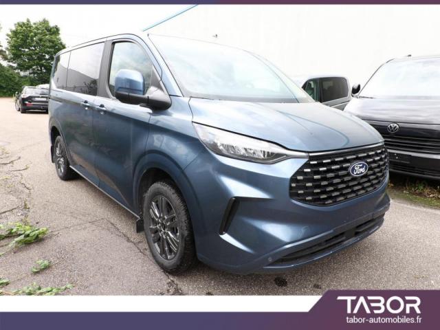 Ford Tourneo Custom image 3