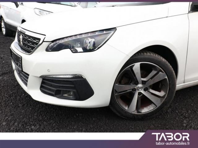 Peugeot 308 image 6