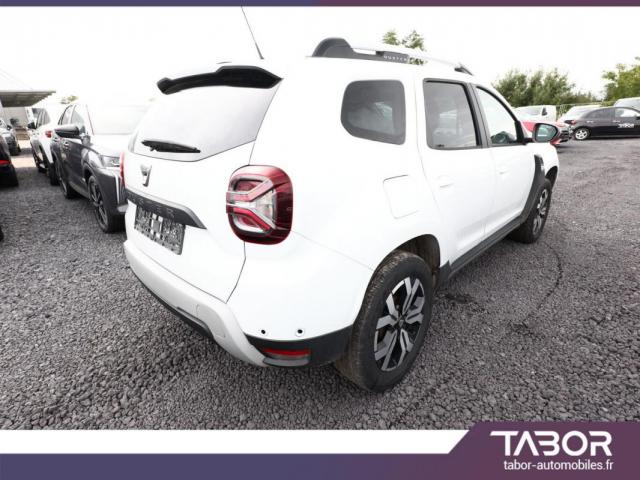 Dacia Duster image 9