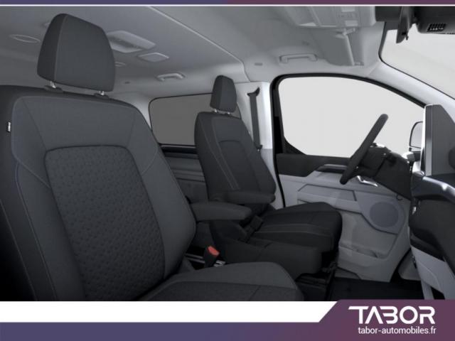Ford Tourneo Custom image 1