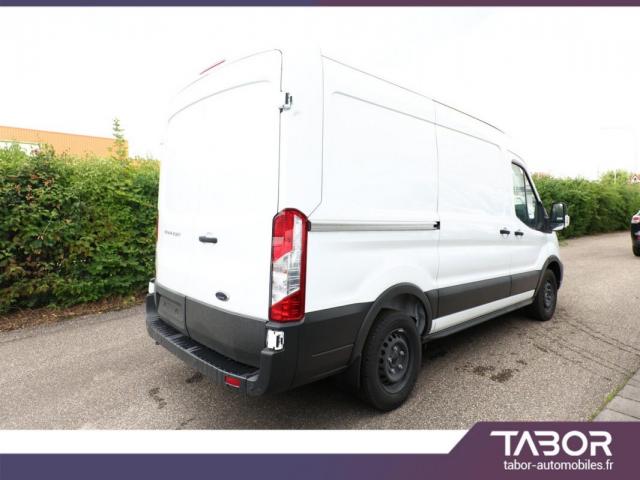 Ford Transit image 4