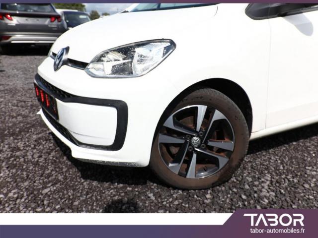 Volkswagen Up! image 2