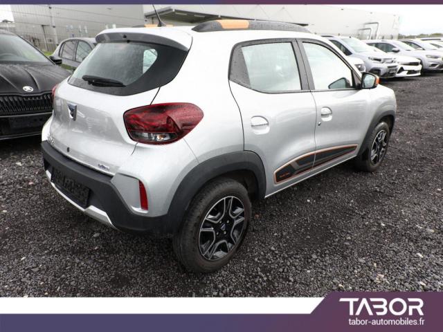 Dacia Spring image 2