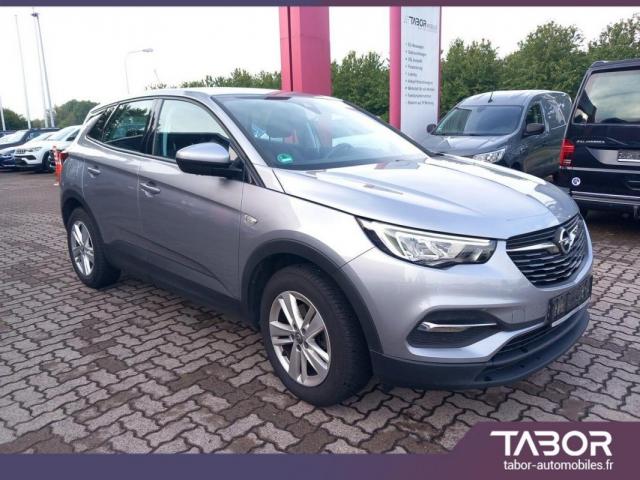 Opel Grandland image 2