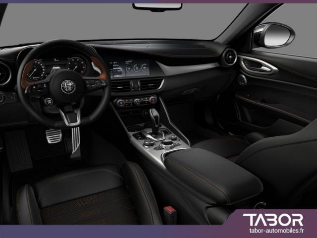 Alfa Romeo Giulia image 2