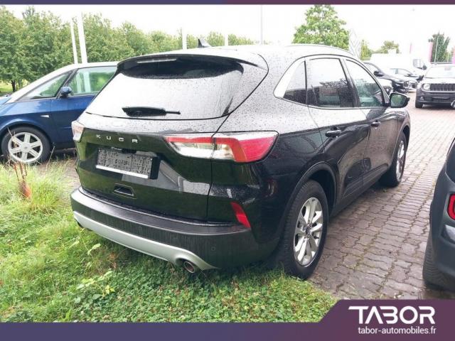 Ford Kuga image 8