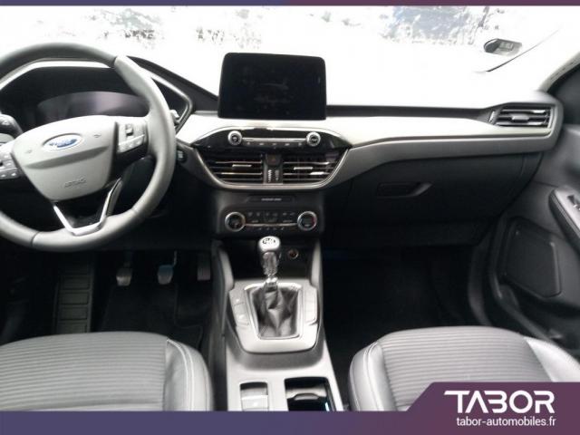 Ford Kuga image 1