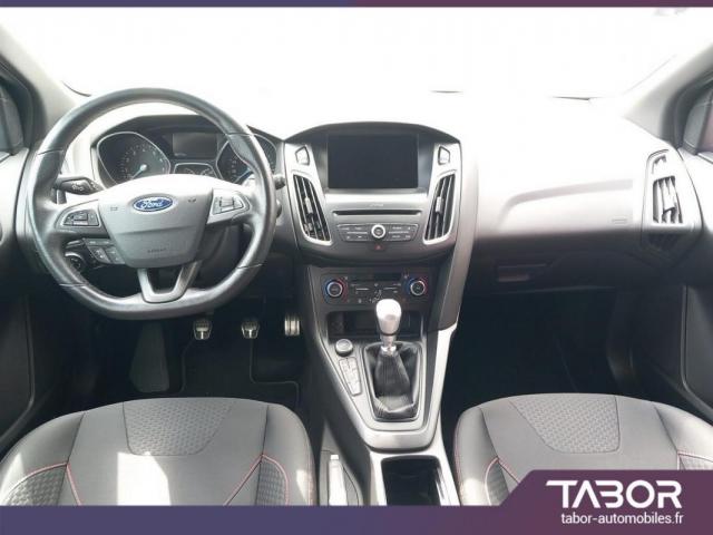 Ford Focus image 8