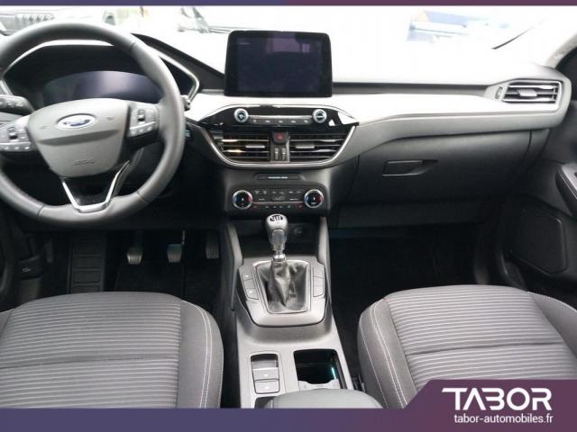 Ford Kuga image 8