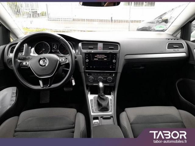Volkswagen Golf image 8