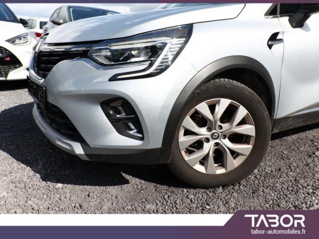 Renault Captur image 9