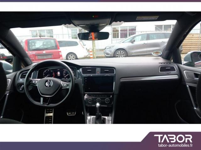 Volkswagen Golf image 8