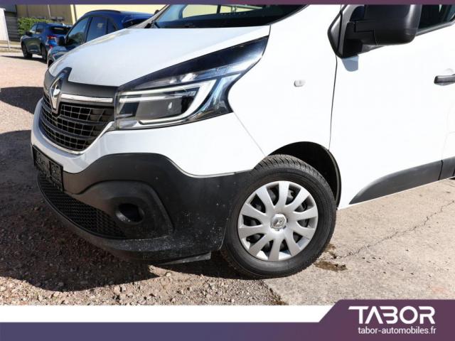 Renault Trafic image 8