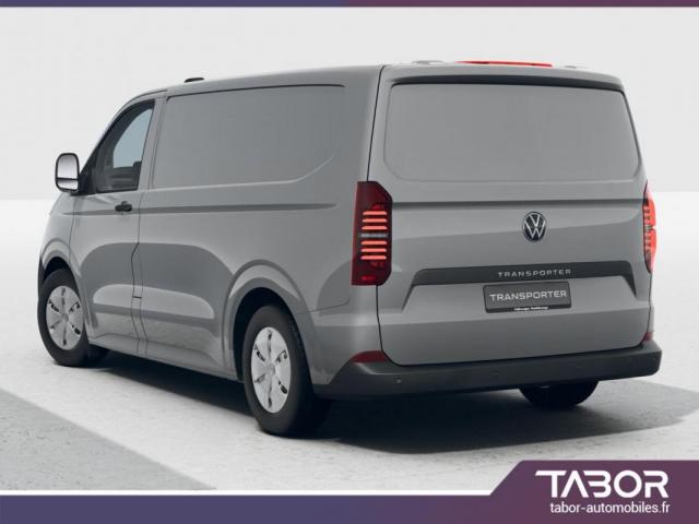 Volkswagen T7 Transporter image 9