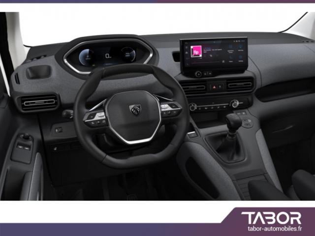 Peugeot Rifter image 1