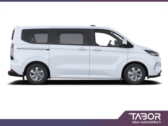 Ford Tourneo Custom image 6
