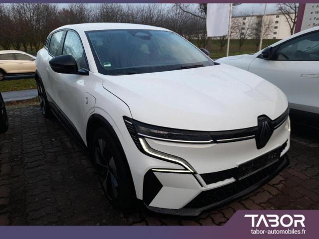 Renault Megane image 2