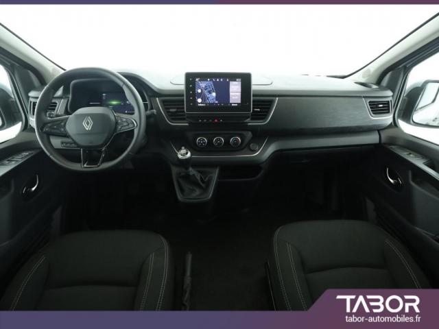 Renault Trafic image 1