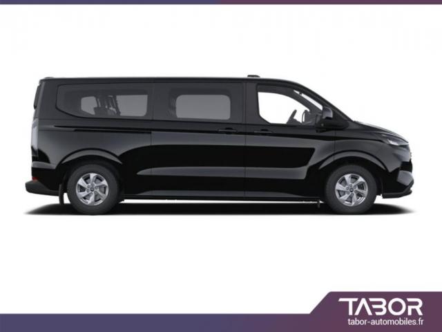 Ford Tourneo Custom image 1