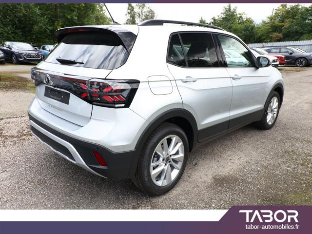 Volkswagen T-Cross image 3