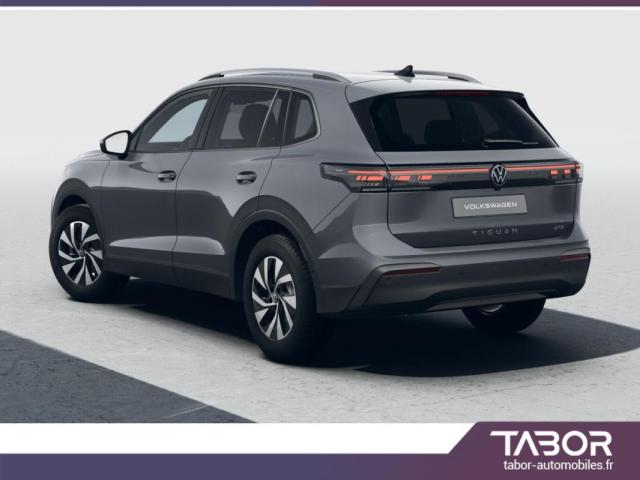 Volkswagen Tiguan image 8