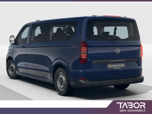 Volkswagen T7 Kombi image 2