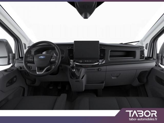 Ford Transit image 5