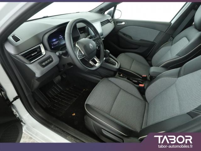 Renault Clio image 9