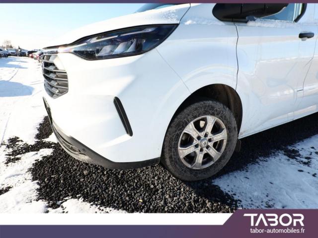 Ford Transit image 5