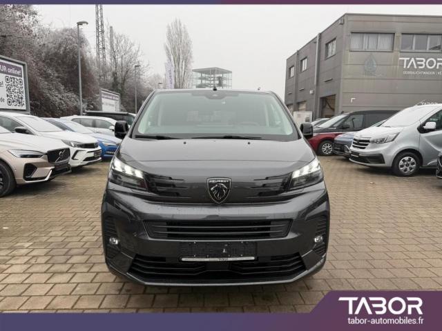 Peugeot Traveller image 9