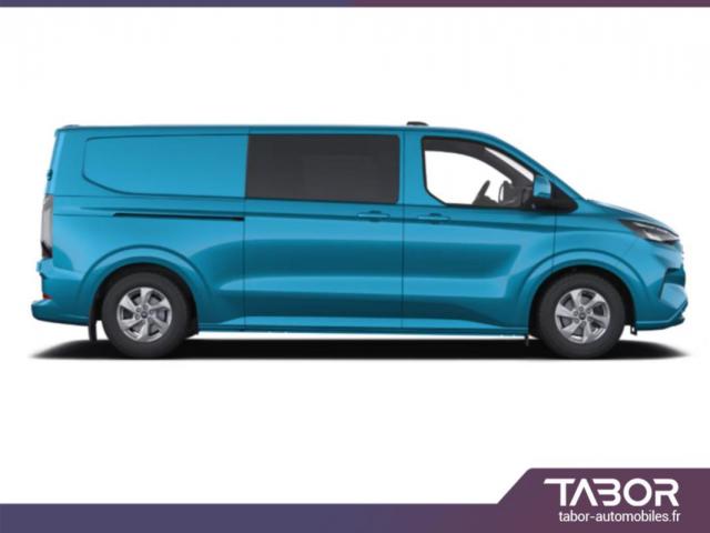 Ford Transit Custom image 2