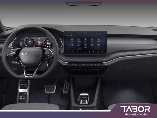 Skoda Octavia image 2