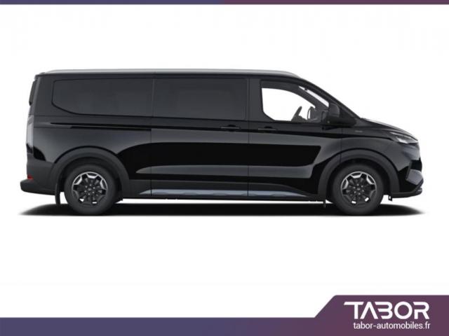 Ford Tourneo image 5