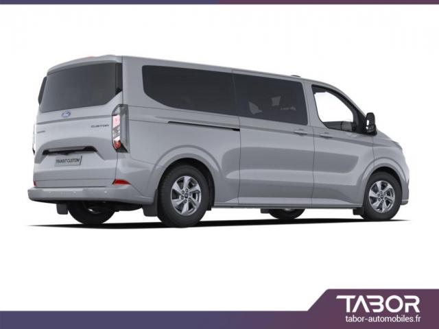 Ford Transit image 4
