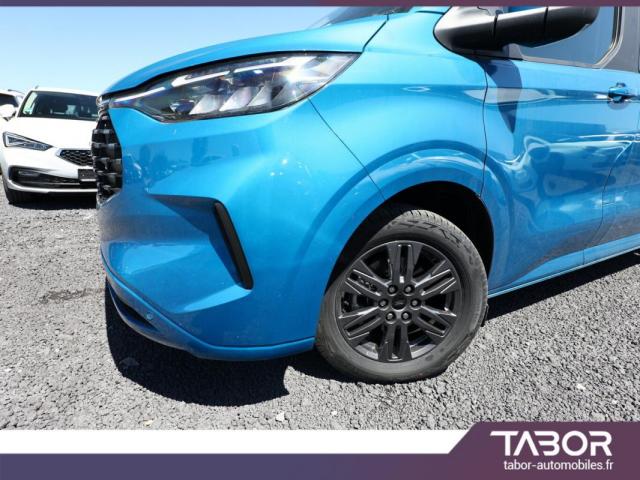 Ford Tourneo Custom image 4