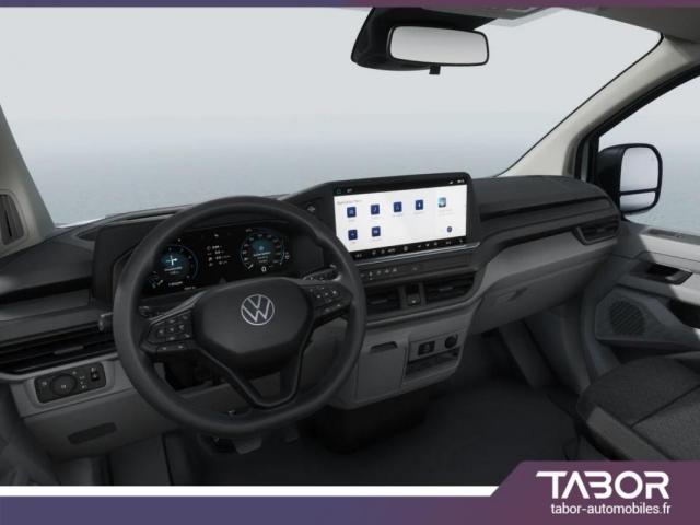 Volkswagen T7 Kombi image 6