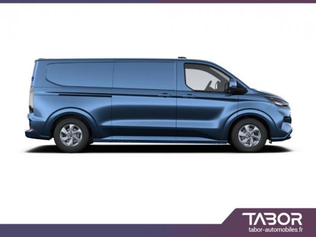 Ford Transit Custom image 2