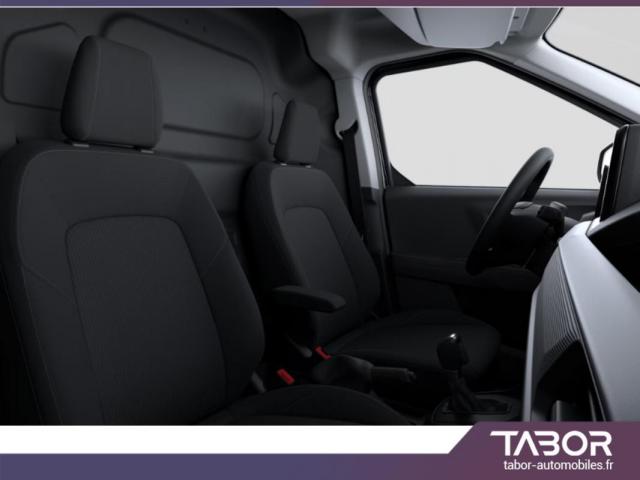 Ford Transit Courier image 5