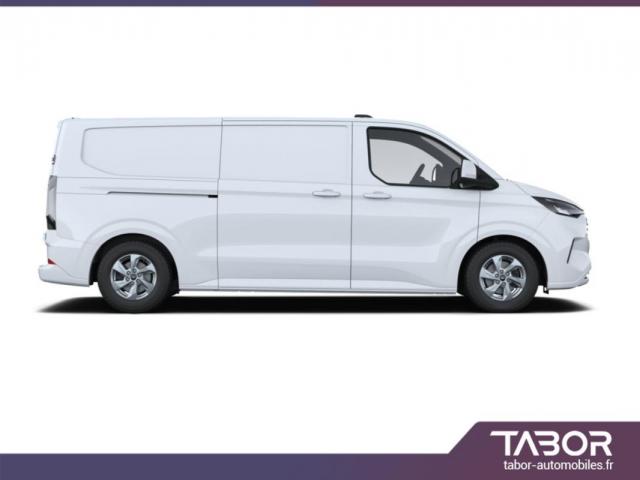 Ford Transit Custom image 3